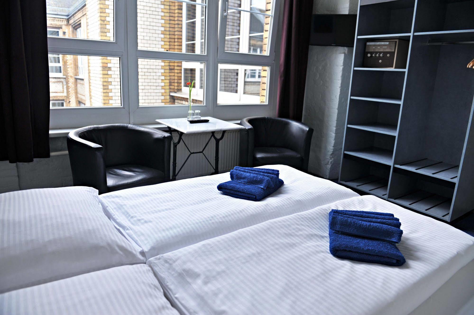 Hotel Transit Berlin Exterior foto