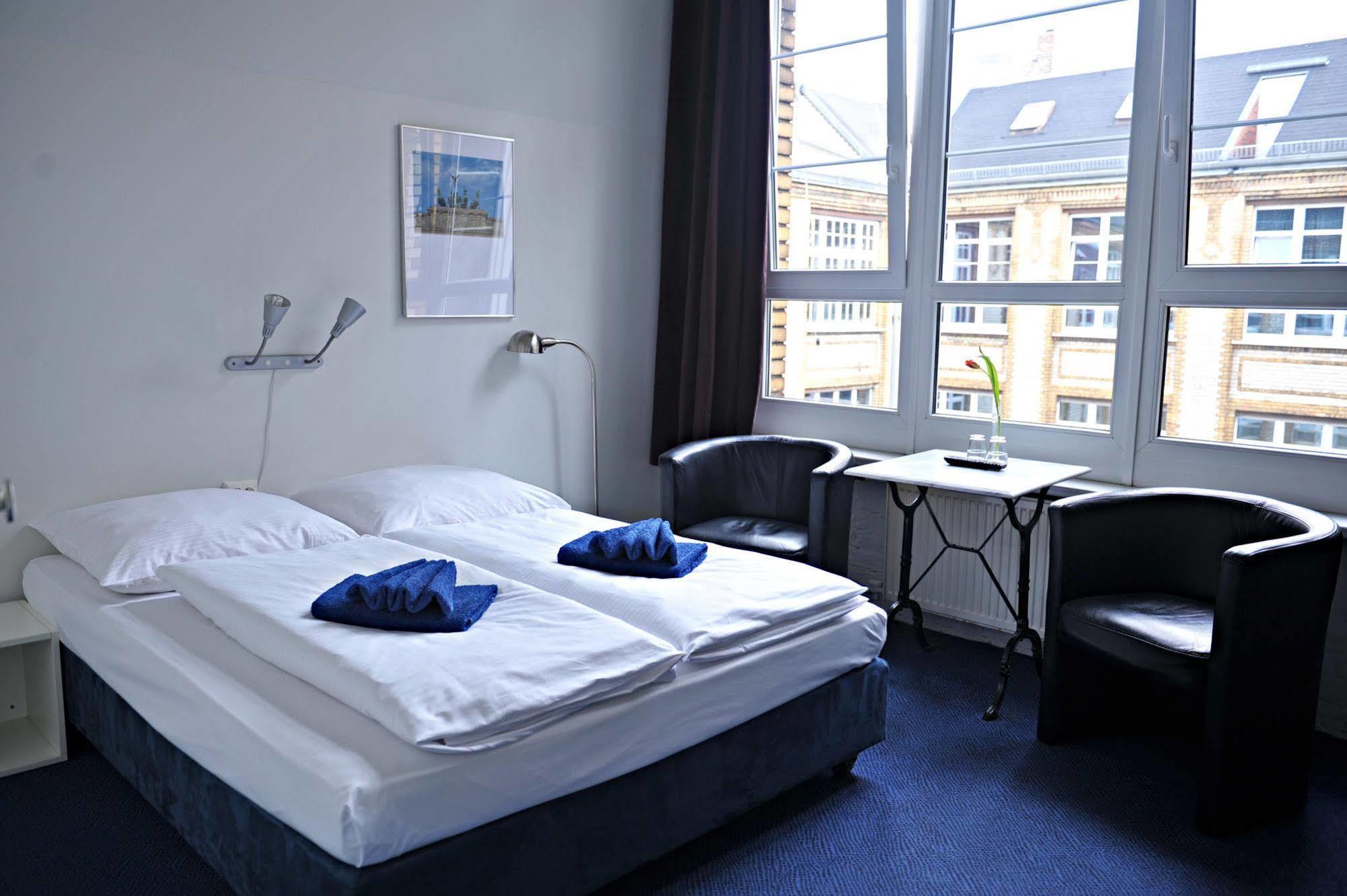 Hotel Transit Berlin Exterior foto